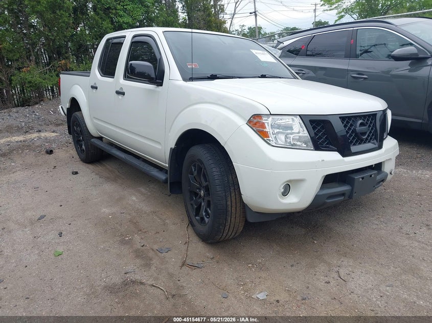 2020 NISSAN FRONTIER auction photo 1