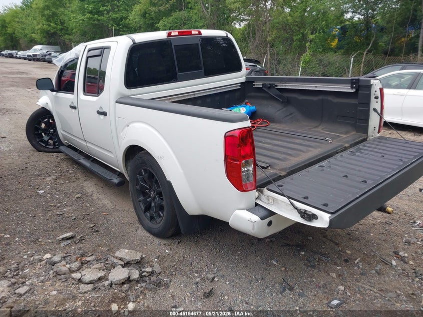 2020 NISSAN FRONTIER auction photo 3