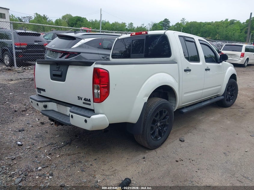 2020 NISSAN FRONTIER auction photo 4