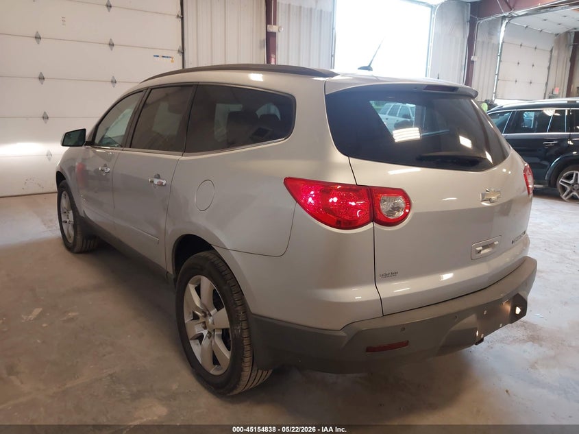 2012 CHEVROLET TRAVERSE auction photo 3