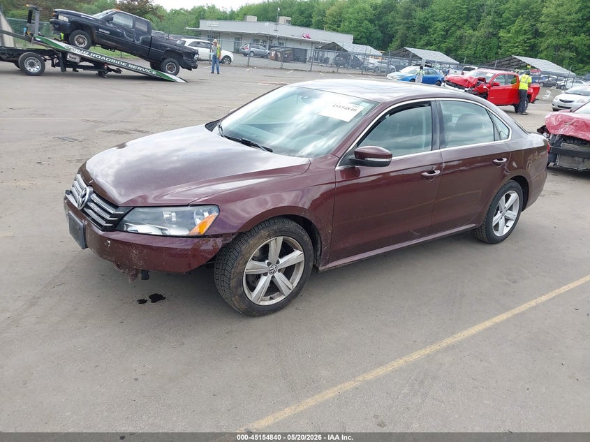 2013 Volkswagen Passat 2.5l Se 1VWBP7A31DC026792 photo 1