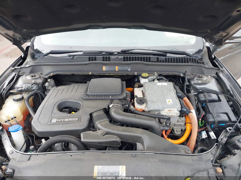VIN 3FA6P0LU9JR220975 2018 FORD FUSION HYBRID SE