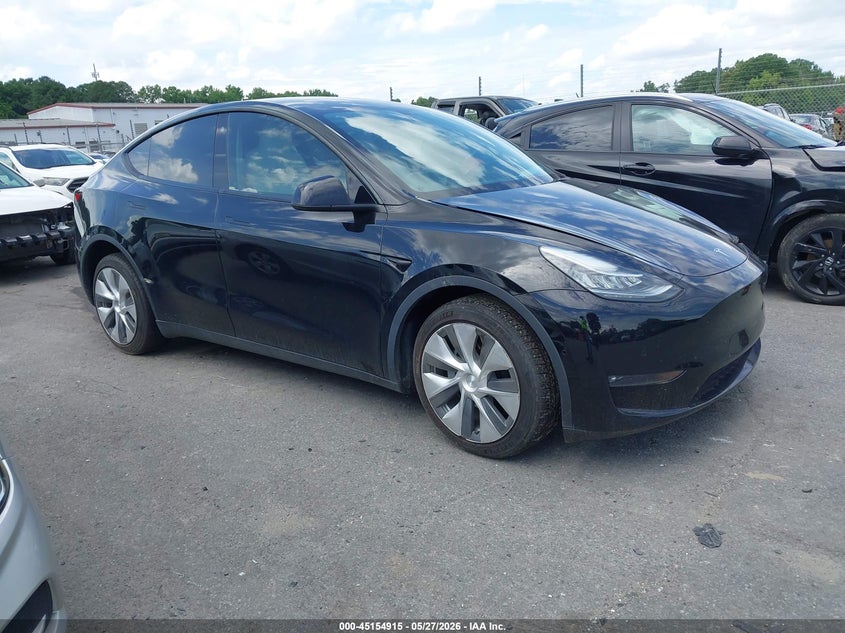Vin: 7saygaee8nf380998, lot: 45652579, tesla model y long range dual motor all-wheel drive 2022 img_1