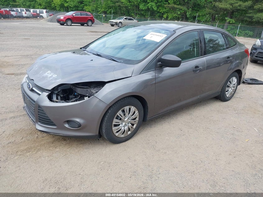 Vin: 1fadp3e20dl289240, lot: 45652596, ford focus s 20132