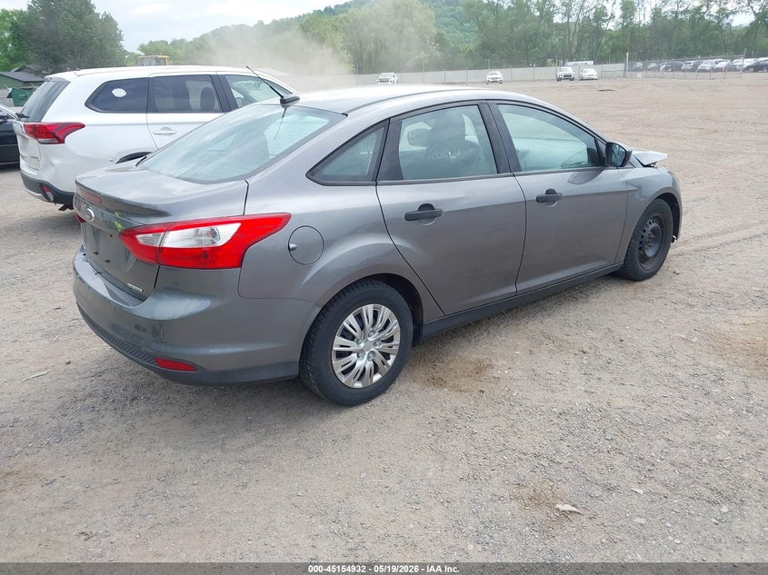 Vin: 1fadp3e20dl289240, lot: 45652596, ford focus s 20134