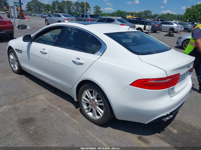 Vin: sajaj4bn1hcp15687, lot: 45652684, jaguar xe 20d premium 20173