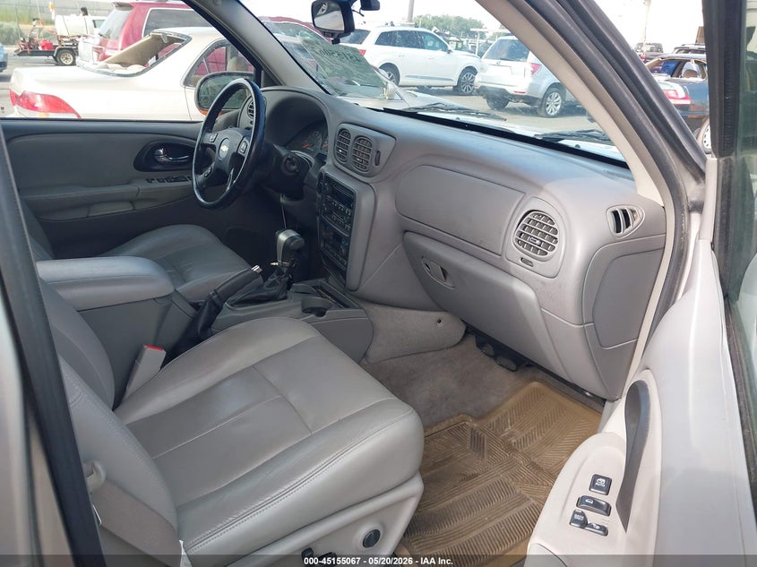 CHEVROLET TRAILBLAZER 2005 VIN 1GNDT13S652389595