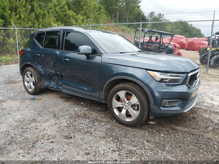 2021 Volvo Xc40