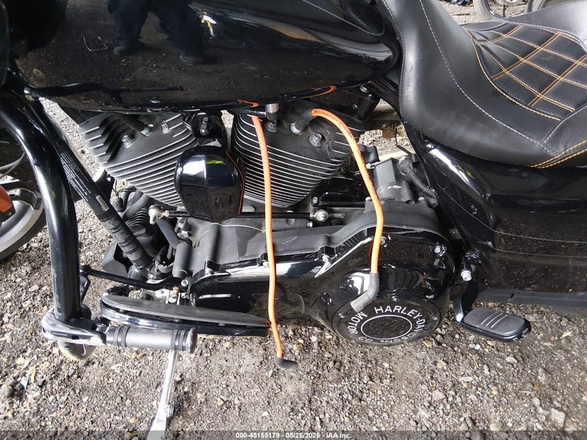 2015 Harley-Davidson Fltrxs Road Glide Special VIN: 1HD1KTM17FB671034 Lot: 45155179