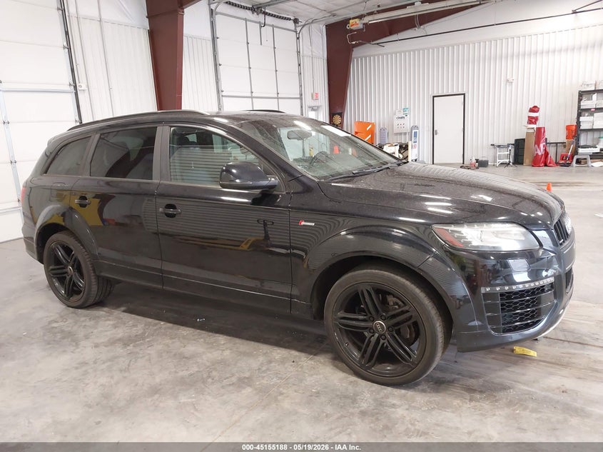 2015 AUDI Q7 3.0T S LINE PRESTIGE — Фото 13