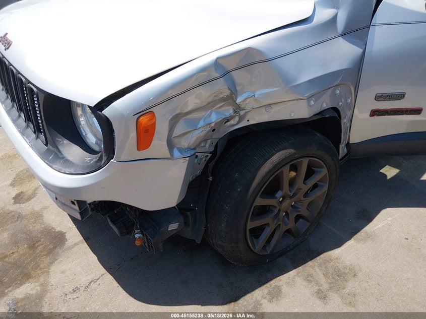 2016 JEEP RENEGADE auction photo 6