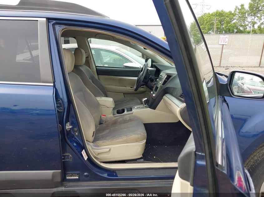 2010 SUBARU OUTBACK auction photo 5