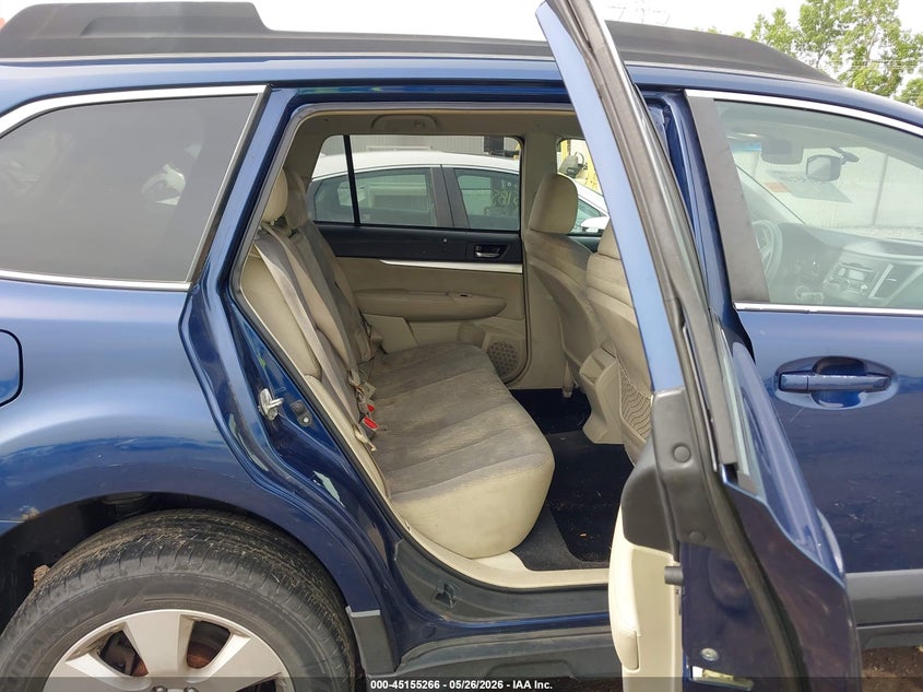 2010 SUBARU OUTBACK auction photo 8