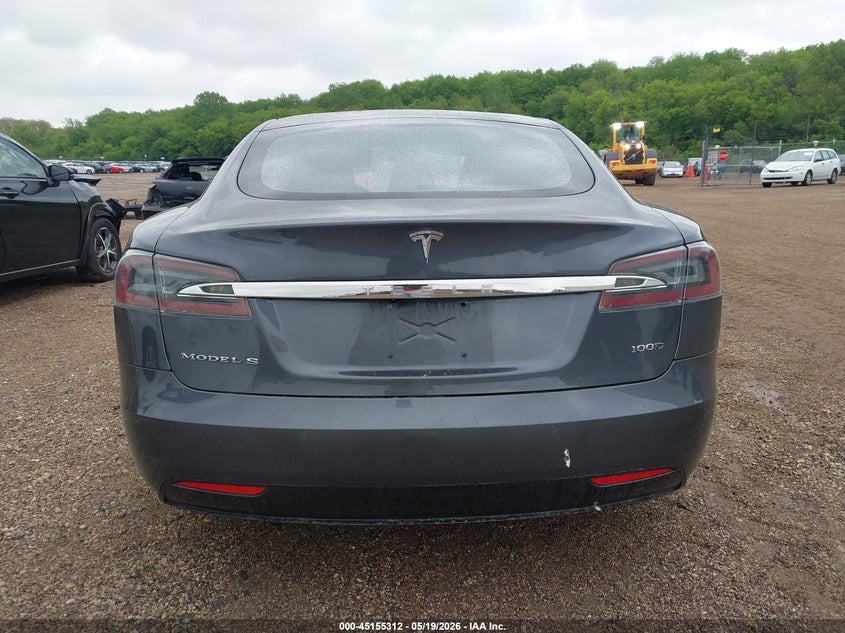 2018 Tesla Model S 100D/75D/P100D VIN: 5YJSA1E28JF256802 Lot: 45155312