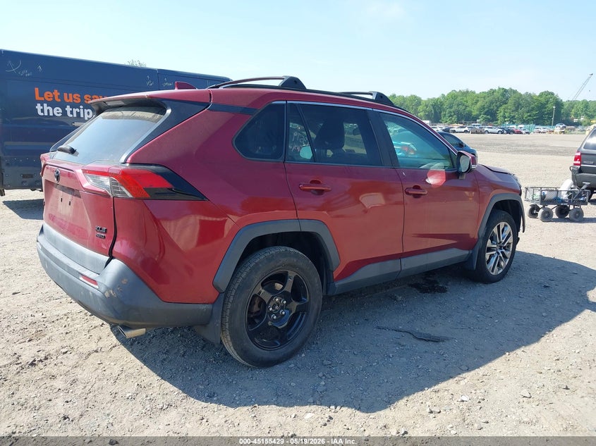 2019 TOYOTA RAV4 auction photo 4