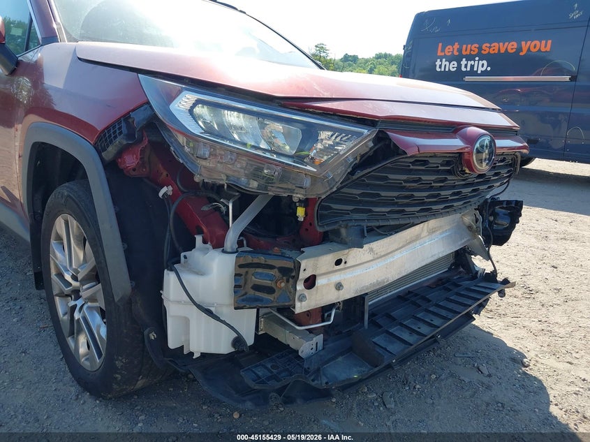 2019 TOYOTA RAV4 auction photo 6