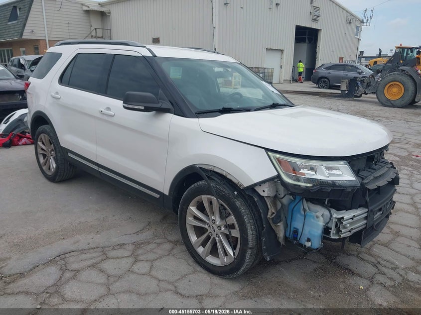 Vin: 1fm5k8d88kgb20049, lot: 45653367, ford explorer xlt 2019 img_1