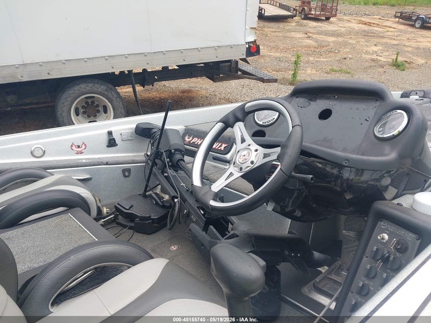 2015 PHOENIX 21' auction photo 5