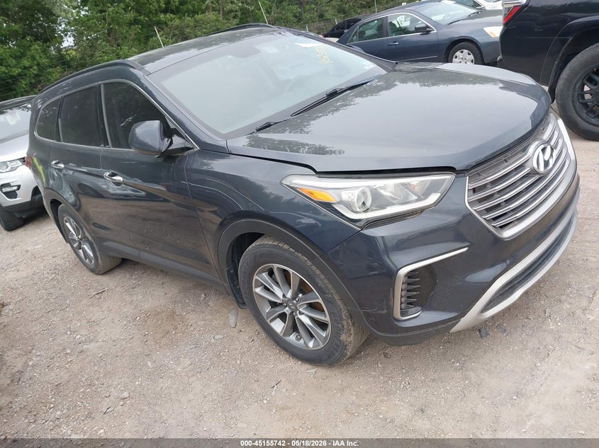 2018 HYUNDAI SANTA FE SE