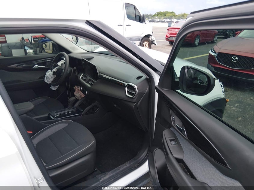 2024 CHEVROLET TRAILBLAZER auction photo 5