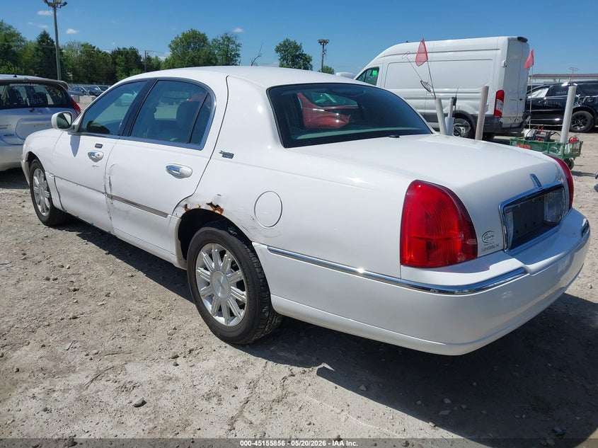 AtlanticExpress - Lincoln Town Car