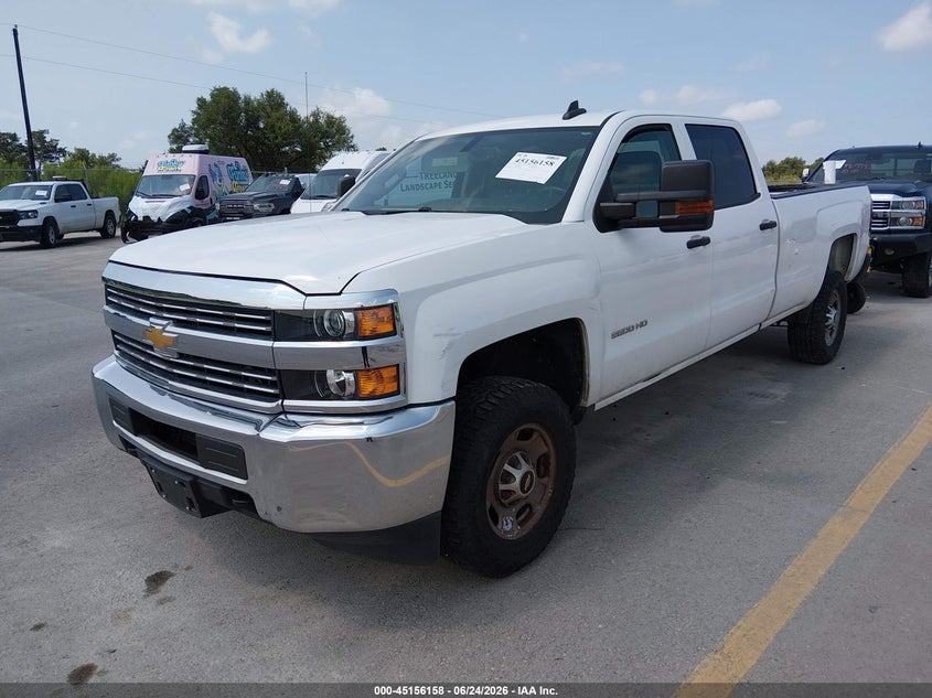 2015 CHEVROLET SILVERADO 2500HD BUILT AFTER AUG 14 auction photo 2