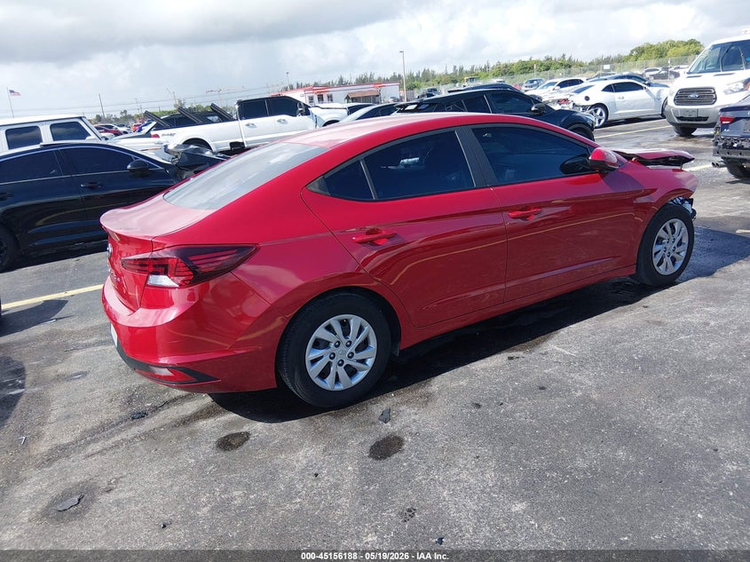 2020 HYUNDAI ELANTRA auction photo 4