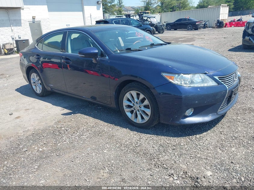 2013 LEXUS ES 300H