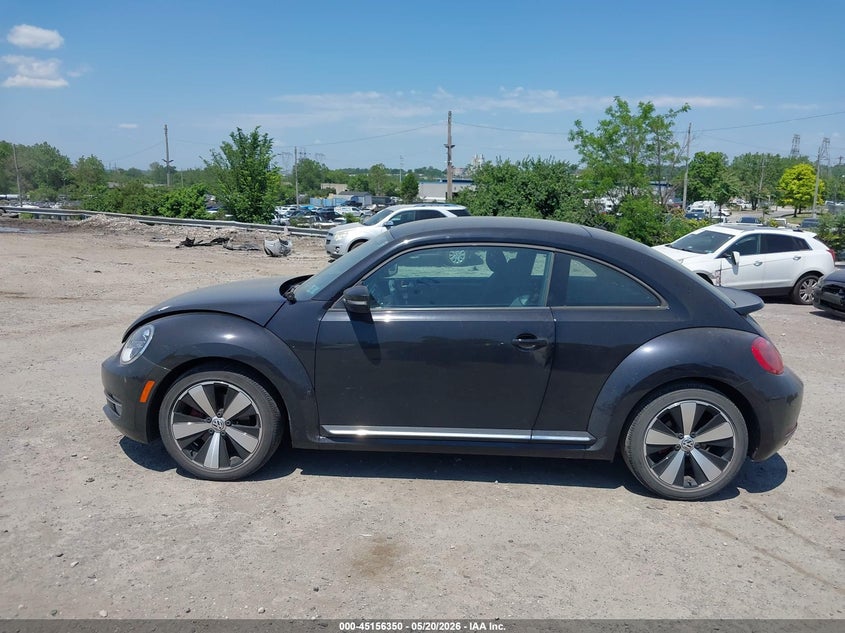 2013 Volkswagen Beetle 2.0T Turbo VIN: 3VWVA7AT0DM618424 Lot: 45156350