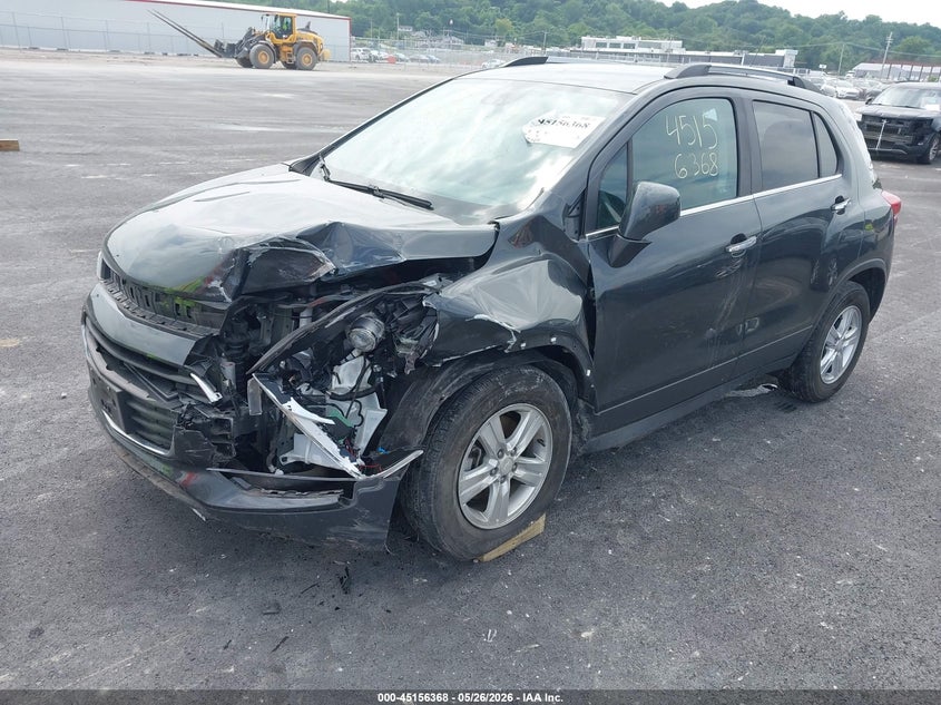 VIN 3GNCJLSB4JL327622 2018 CHEVROLET TRAX LT