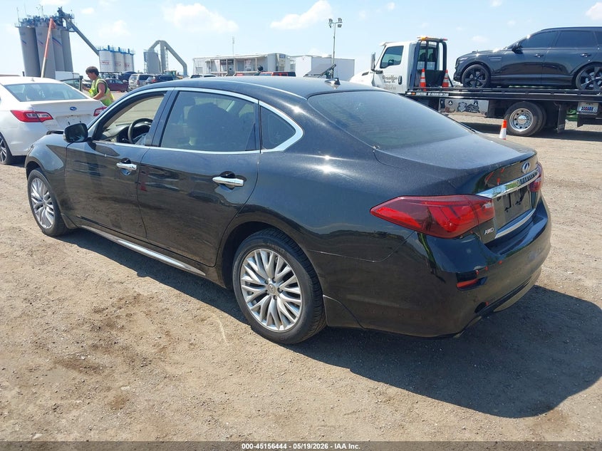 2016 INFINITI Q70L auction photo 3