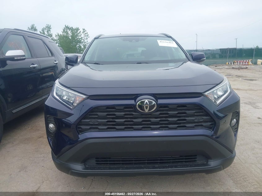 VIN 2T3A1RFV3KC001944 2019 TOYOTA RAV4 XLE PREMIUM