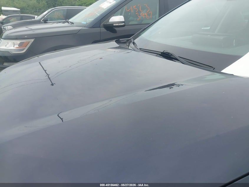 VIN 2T3A1RFV3KC001944 2019 TOYOTA RAV4 XLE PREMIUM