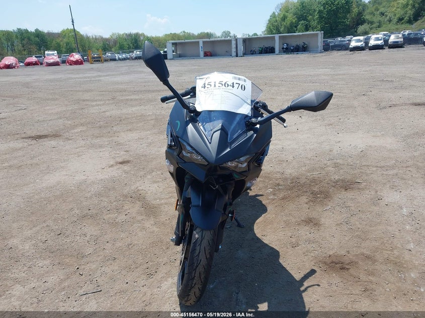 2026 KAWASAKI NINJA SPORT_BIKE 2