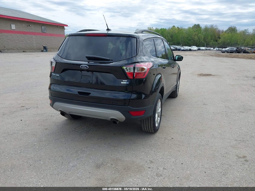 Vin: 1fmcu9gd2jud08579, lot: 45654140, ford escape se 20184