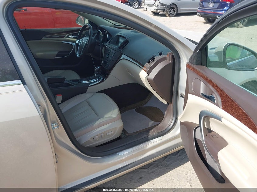 2012 BUICK REGAL auction photo 5