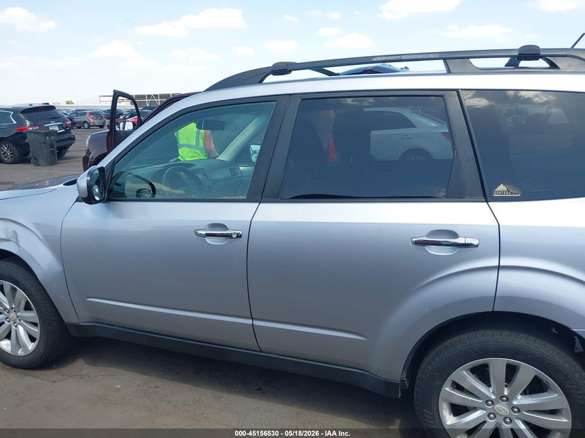 2012 Subaru Forester 2.5 2.5X Premium silver Lot 111045156530 Vin JF2SHADC7CH449646