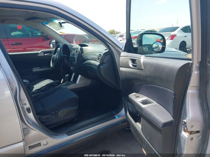 2012 Subaru Forester 2.5 2.5X Premium silver Lot 111045156530 Vin JF2SHADC7CH449646