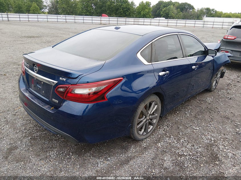 2018 NISSAN ALTIMA auction photo 4