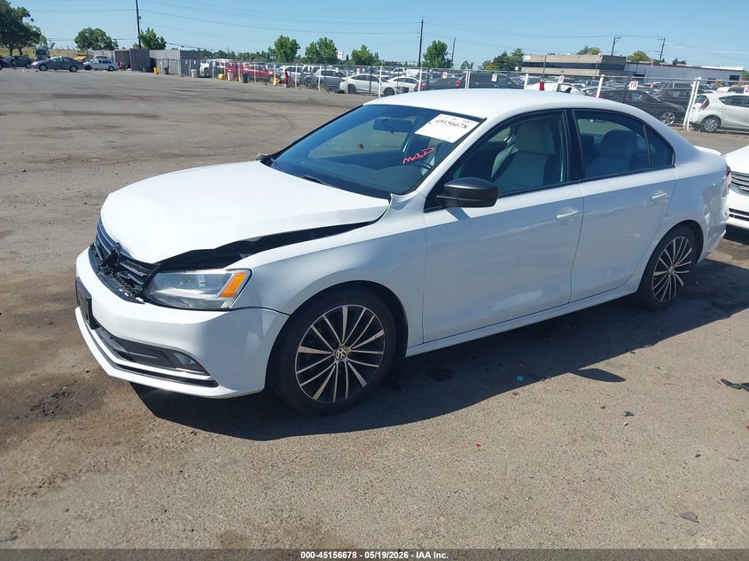 2016 Volkswagen Jetta 1.8t Sport 3VWD17AJ7GM245753 photo 1