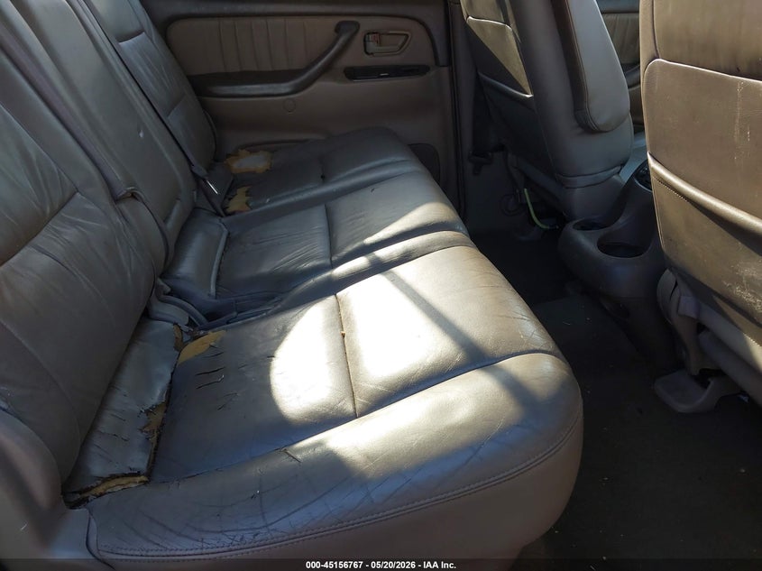 2003 Toyota Sequoia Limited V8 VIN: 5TDZT38A13S180930 Lot: 45156767