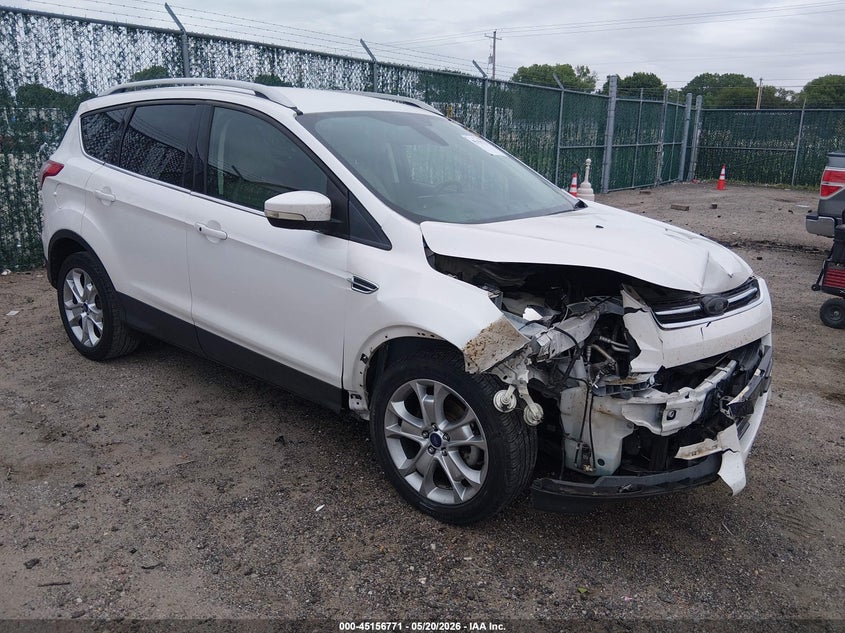 2015 FORD ESCAPE auction photo 1