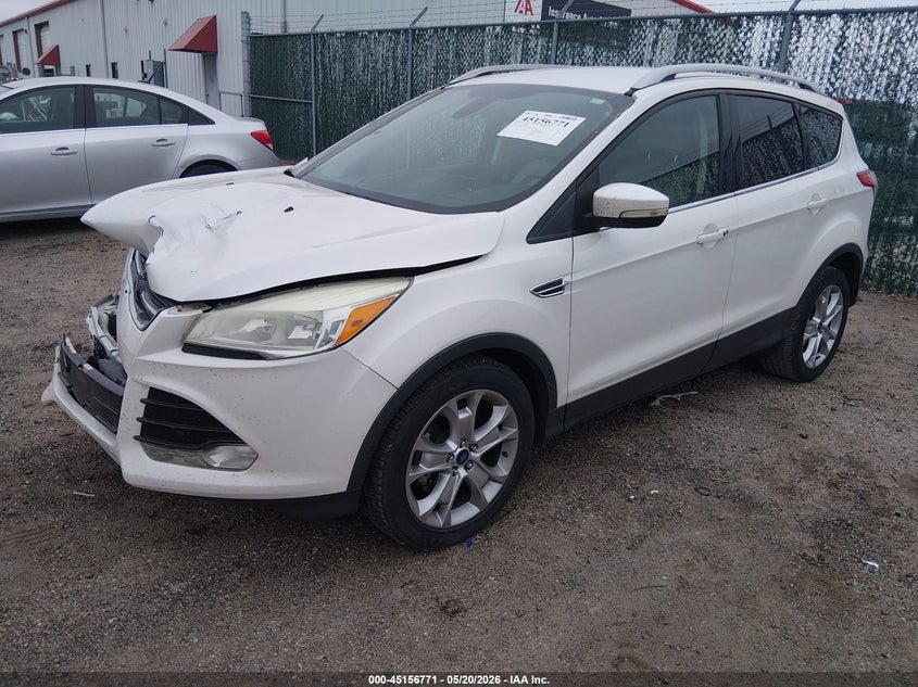 2015 FORD ESCAPE auction photo 2