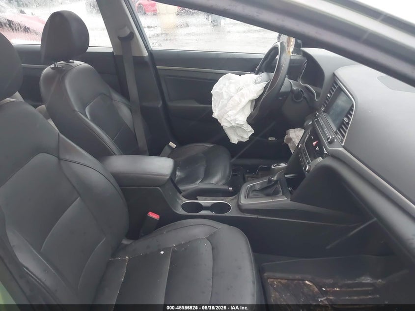 VIN 5NPD84LF6HH022102 2017 HYUNDAI ELANTRA LIMITED