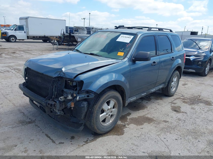 2012 FORD ESCAPE auction photo 2