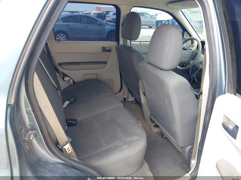 2012 FORD ESCAPE auction photo 8