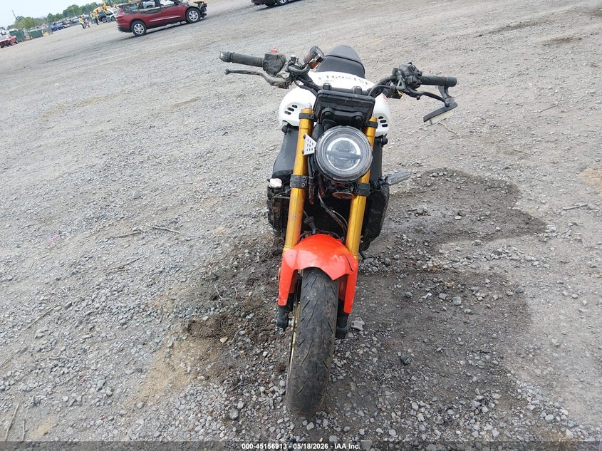 2025 YAMAHA MTM890 auction photo 5