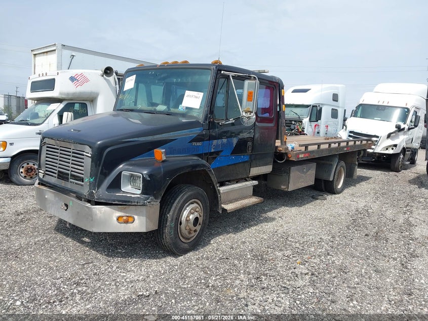 1FV3GFBC0YHG33461 2000 Freightliner Medium Conventional Fl60 photo 1