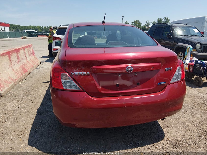 2012 Nissan Versa 1.6 1.6 Sv Red Lot 111045157209 Vin 3N1CN7AP5CL882747