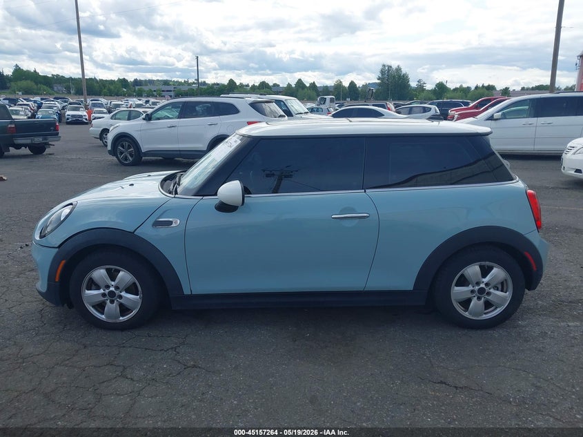 2018 Mini Hardtop Cooper/Oxford Edition VIN: WMWXP5C56J2G63190 Lot: 45157264